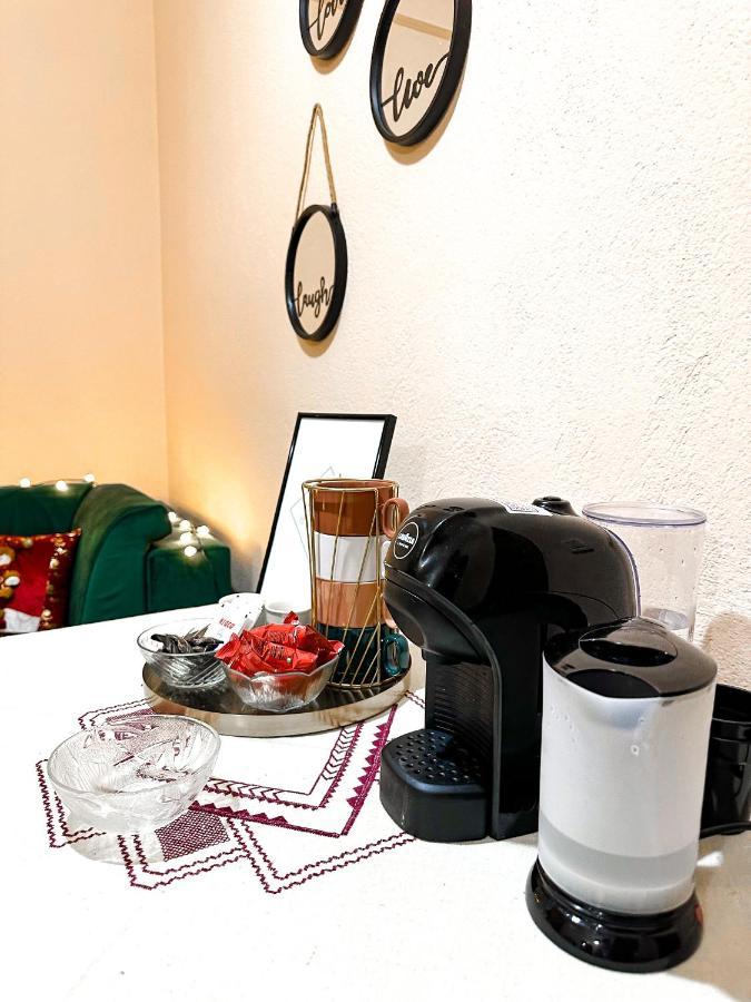 Villa Malo Guesthouse Korce Ngoại thất bức ảnh
