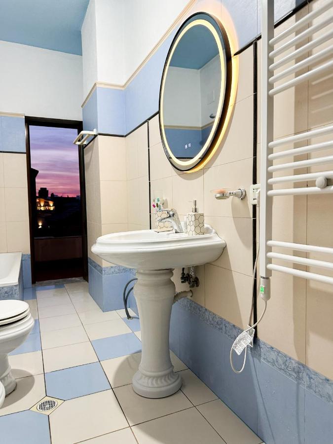Villa Malo Guesthouse Korce Ngoại thất bức ảnh